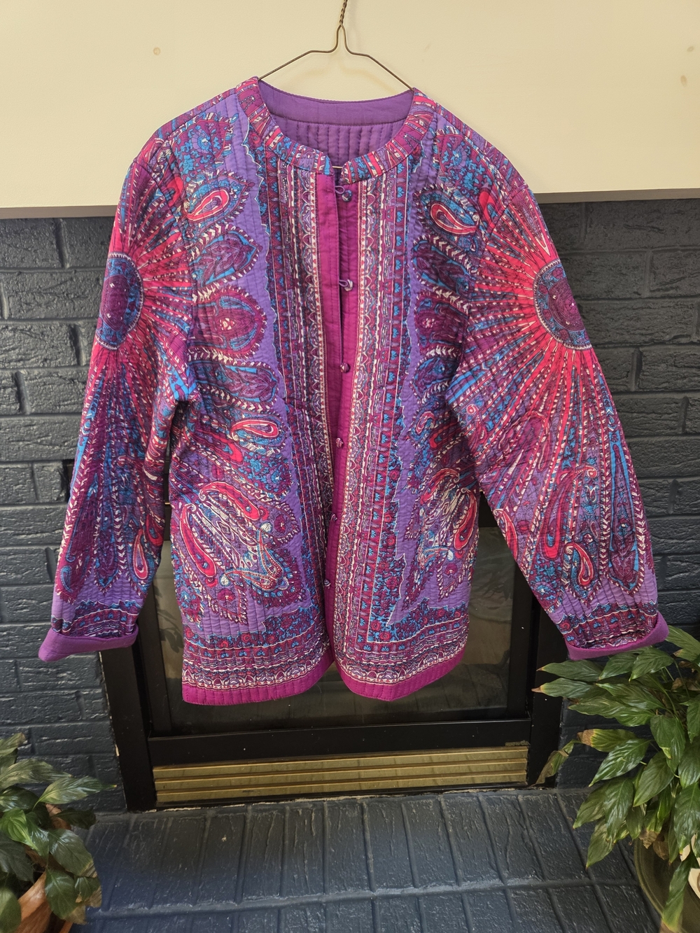 Vibrant Purple & Fuchsia Paisley, Reversible Quilted Jacket, 1x, Beautiful!